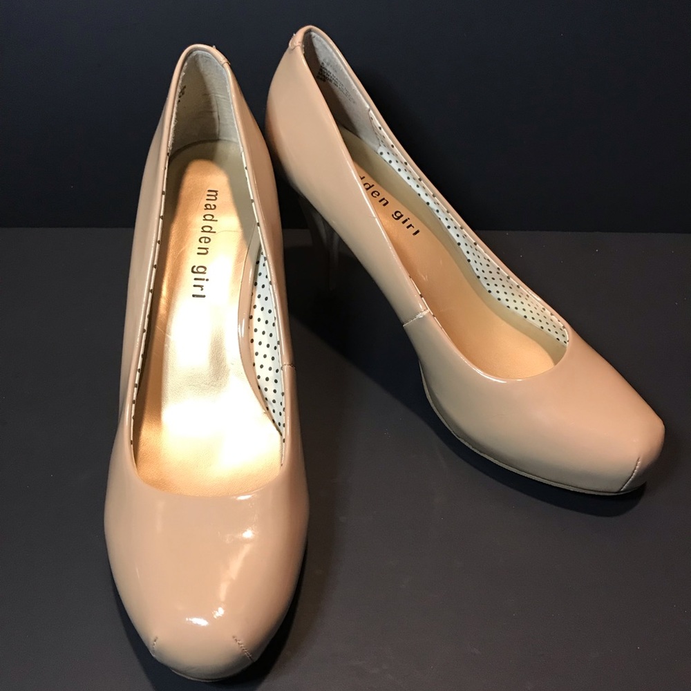 Madden Girl Beige Heels - Size 8